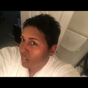 Meet your Posher, Regina